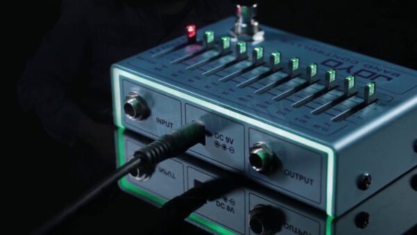 JOYO R-12 Band Controller 10 Band EQ Effect Pedal Guitar or Bass 5 and 7 String - Image 2